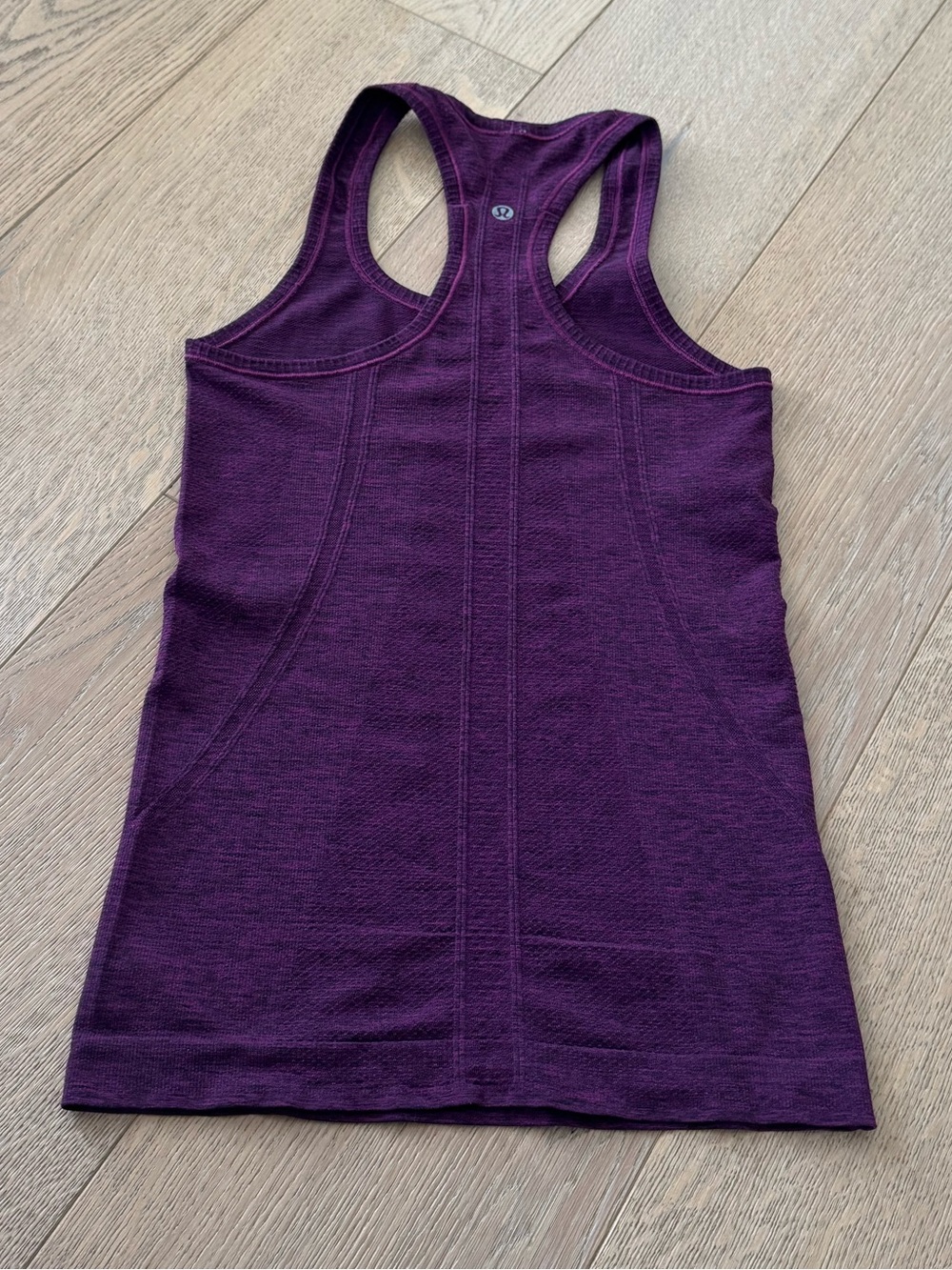 Lululemon Swiftly Tech Racerback
Black / Chilled Grape Size 2 - Picture 9 of 10